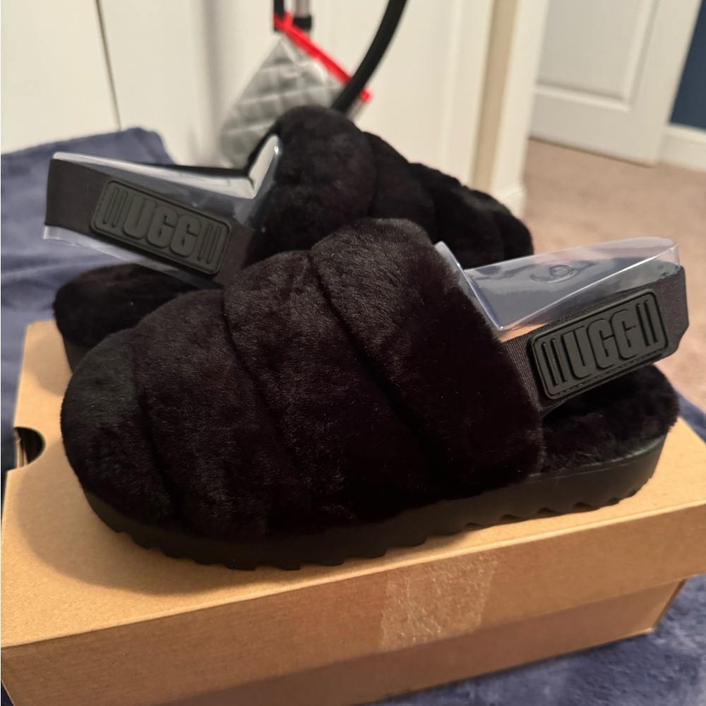 Women’s UGG slippers